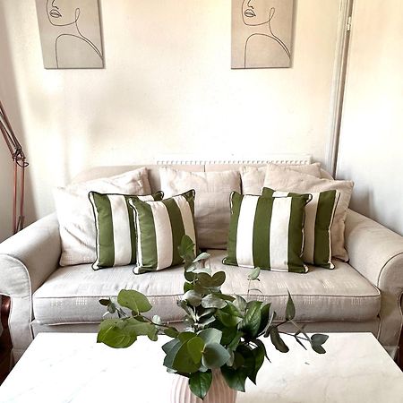 Charming, Renovated Residence In Willesden Green Londyn Zewnętrze zdjęcie